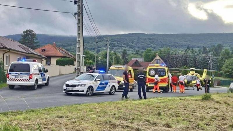 Szomorú hír érkezett: elhunyt az a tanárnő, aki a múlt hét végén tragikus balesetben vesztette életét, amikor biciklizés közben árokba zuhant egy nyugat-dunántúli városban.