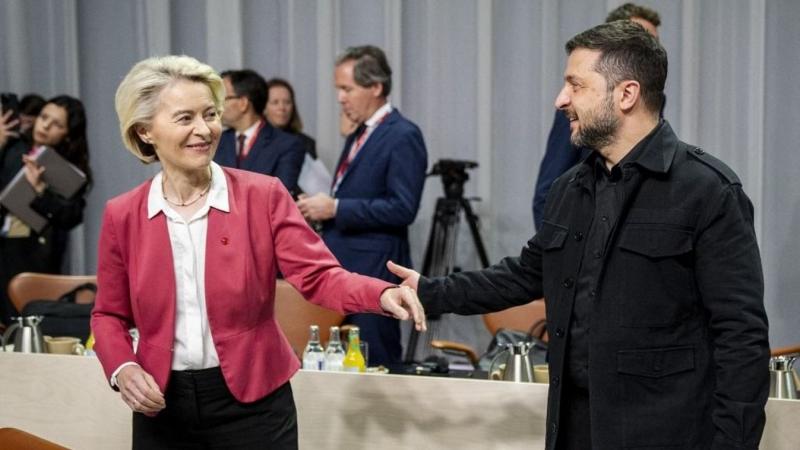 Egy videón látható, ahogyan egy kétségbeesett odesszai nő könyörög a mozgósítás miatt elhurcolt férjéért. A fájdalmát és aggodalmát kifejező szavak mélyen megérintik a nézőt, miközben a nő kétségbeesetten próbálja visszaállítani a családját.