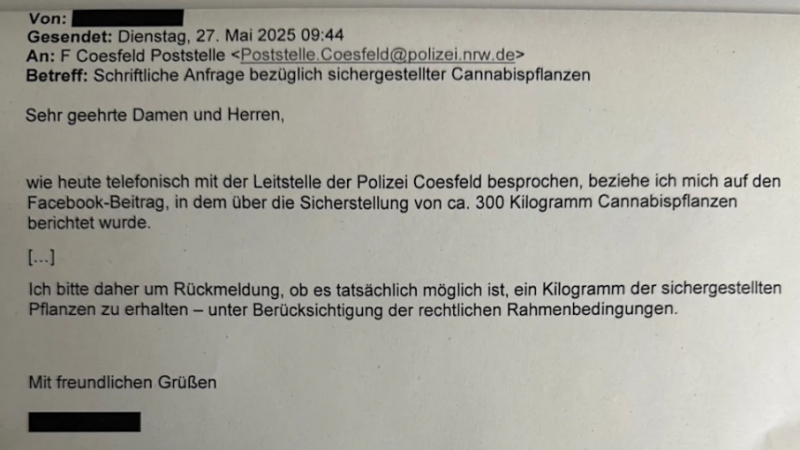 Megkérdezte a rendőröket, hogy lenne-e lehetőség arra, hogy egy keveset kapjon a lefoglalt kannabiszból.