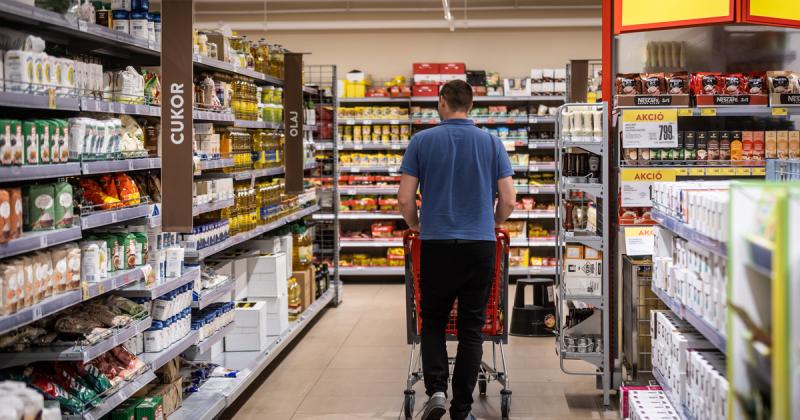 A magyarok szélesre nyitották a pénztárcájukat, és az alábbiakat szerezték be belőle.