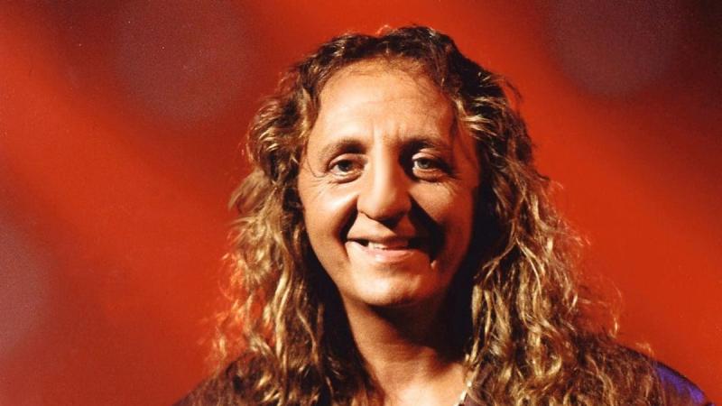 Eladták vagy sem? Most már nem titok, mi zajlott Zámbó Jimmy híres villájában!