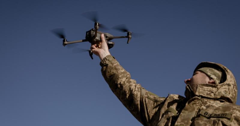 Rövid időn belül a gépek döntései befolyásolják majd életünket: Oroszország és Ukrajna között egyre fokozódik a fegyverkezési verseny.