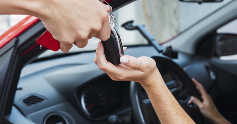 Nagy nyereségre tehetsz szert, ha ilyen autóval rendelkezel: a használt piacon a legkeresettebb modellek most itt vannak!