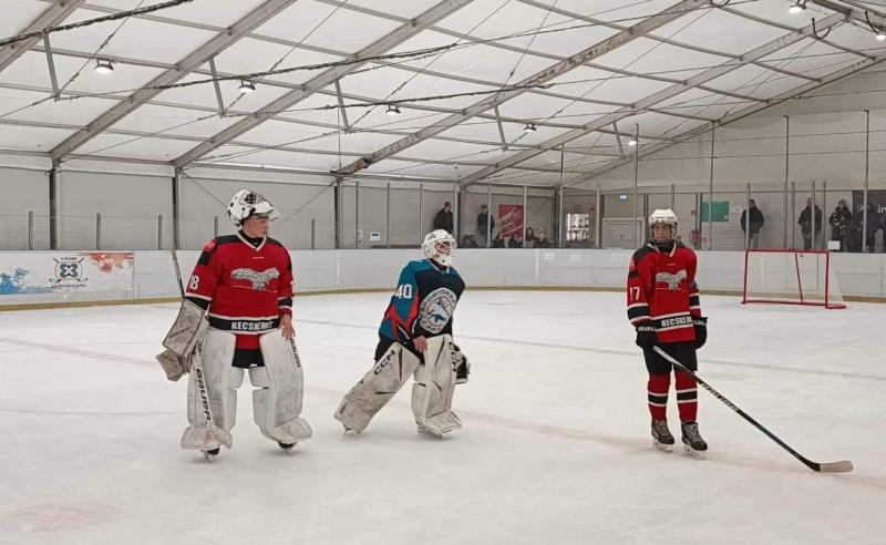 Bodycheck - A Kecskeméti Sólymok győztes kezdéssel indították el a szezont.