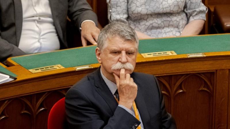 Képmutatás: Kövér László megfenyegetné Szabó Tímeát | 24.hu

A politikai színtéren gyakran felmerülnek ellentmondásos helyzetek, és most sem történt másképp. Kövér László, a parlament elnöke, a közelmúltban olyan kijelentéseket tett, amelyek Szabó Tímea, 